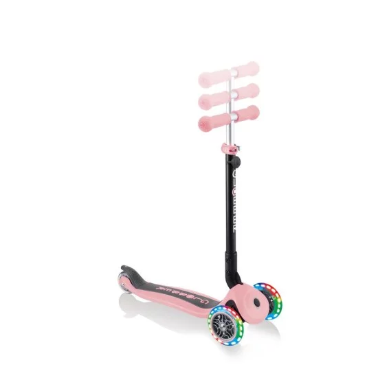 Globber GO-UP Foldable Plus Lights 4 in 1 paspirtukas šviečiančiais ratais Globber GO-UP Foldable Plus Lights 4 in 1 paspirtukas šviečiančiais ratais