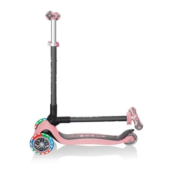 Globber GO UP Deluxe lights paspirtukas šviečiančiais ratais