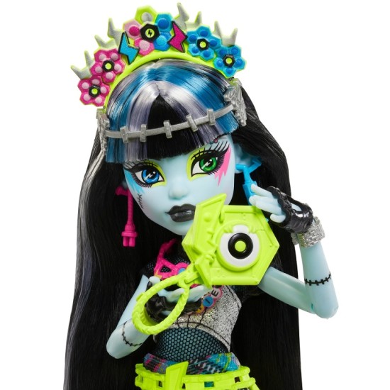 MONSTER HIGH Frenkė, muzikos festivalio serija