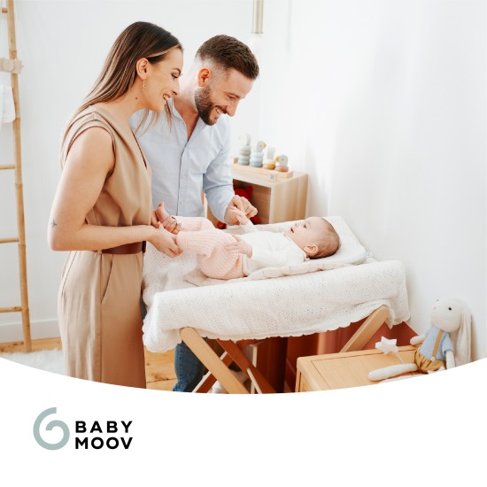 Babymoov pagalvė kūdikiui širdelė Lovenest pilka balta A050231 Babymoov pagalvė kūdikiui širdelė Lovenest pilka balta A050231