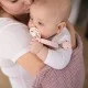Babyono čiulptuko laikiklis silikoninis rožinis 1469/01 Babyono čiulptuko laikiklis silikoninis rožinis 1469/01