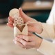 BabyOno čiulptukų dėklas silikoninis kreminis 1656/03 BabyOno čiulptukų dėklas silikoninis kreminis 1656/03