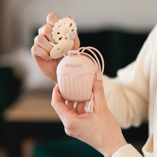 BabyOno čiulptukų dėklas silikoninis rožinis 1656/02 BabyOno čiulptukų dėklas silikoninis rožinis 1656/02
