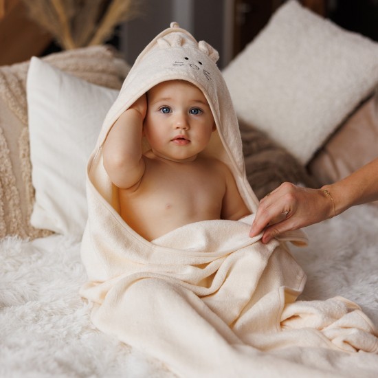 BabyOno rankšluostis su gobtuvu bambukinis 100x100 kreminis 1553/07