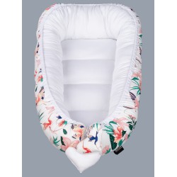 Tuttolina lizdelis naujagimiui Cocoon, gėlytės - baltas
