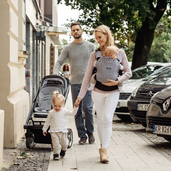 Zaffiro nešioklė ergonominė, juoda - balta, Care